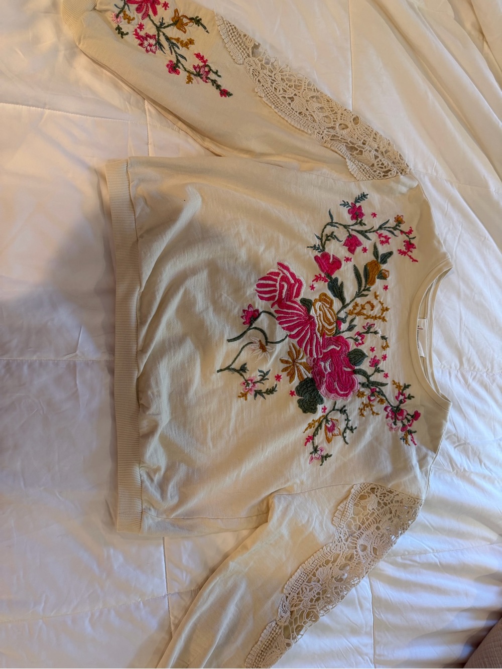 Anthropologie Cream Floral Embroidered Lace-Sleeve Top